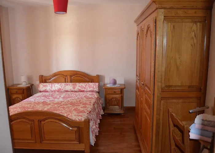 Couette-café D'hotes&champagne Douard 3*